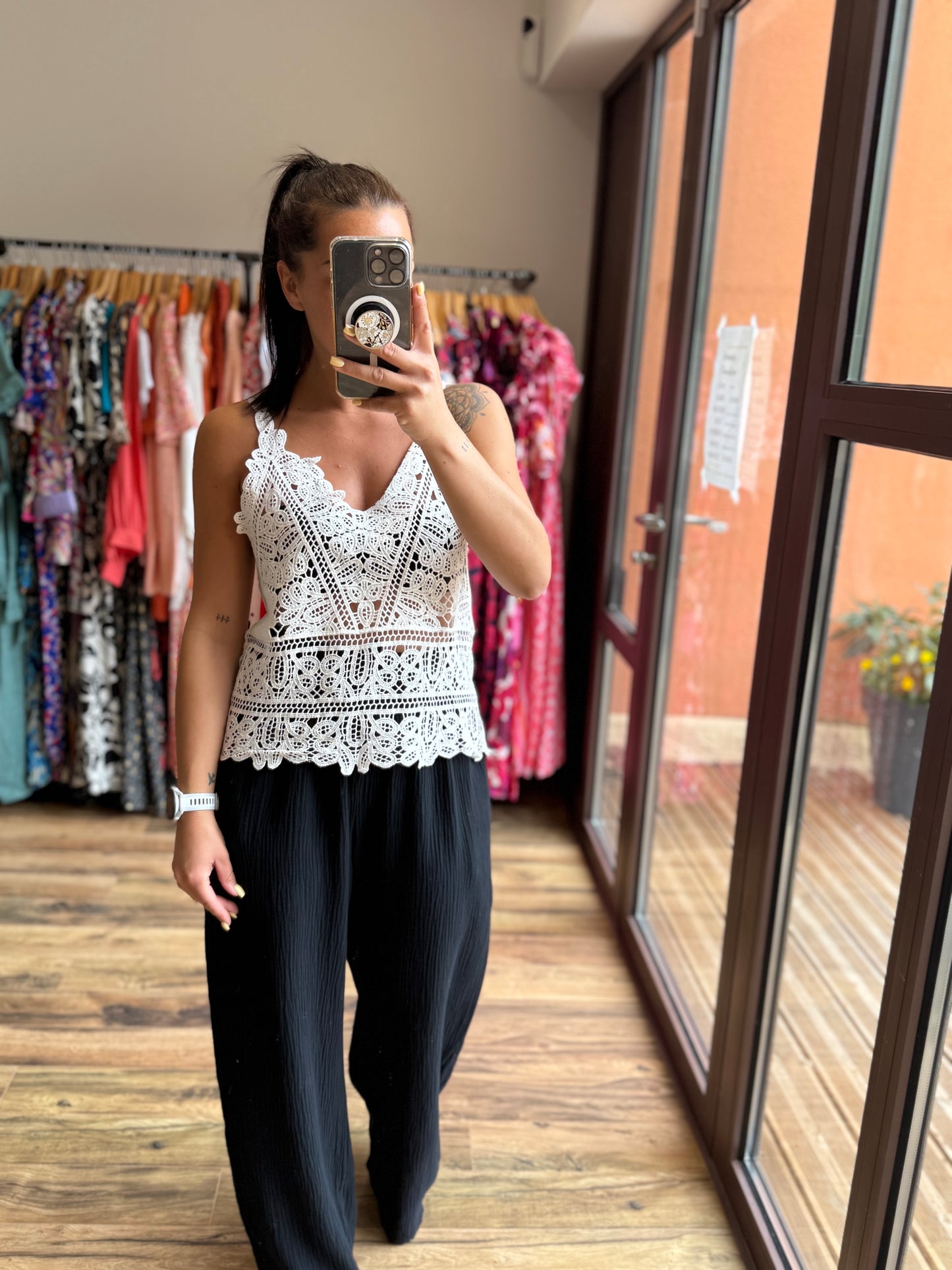 Top crochet blanc