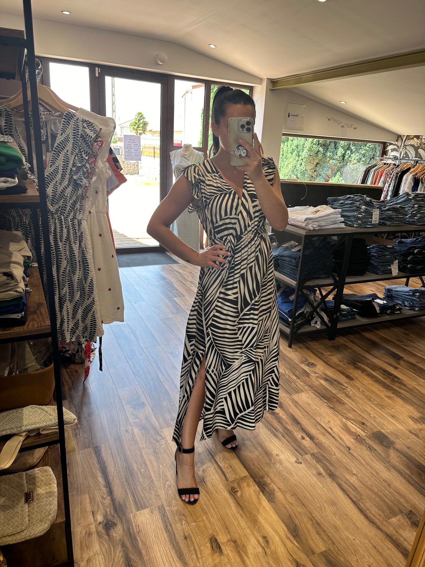 Robe Kimy