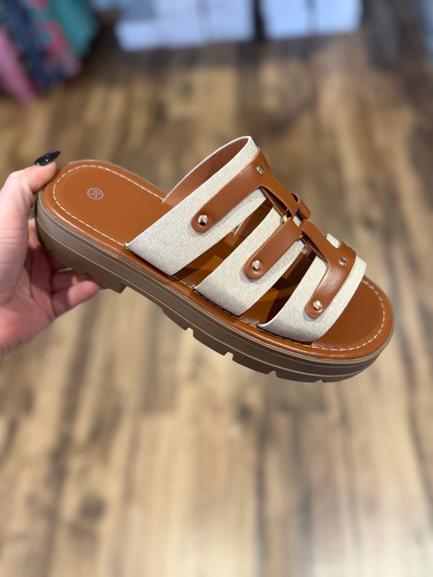 Sandales Mio