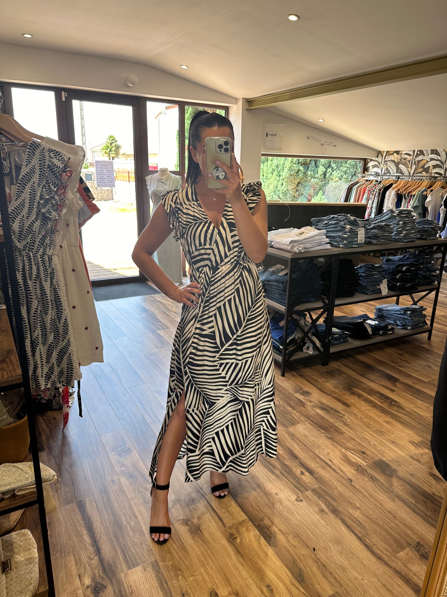 Robe Kimy