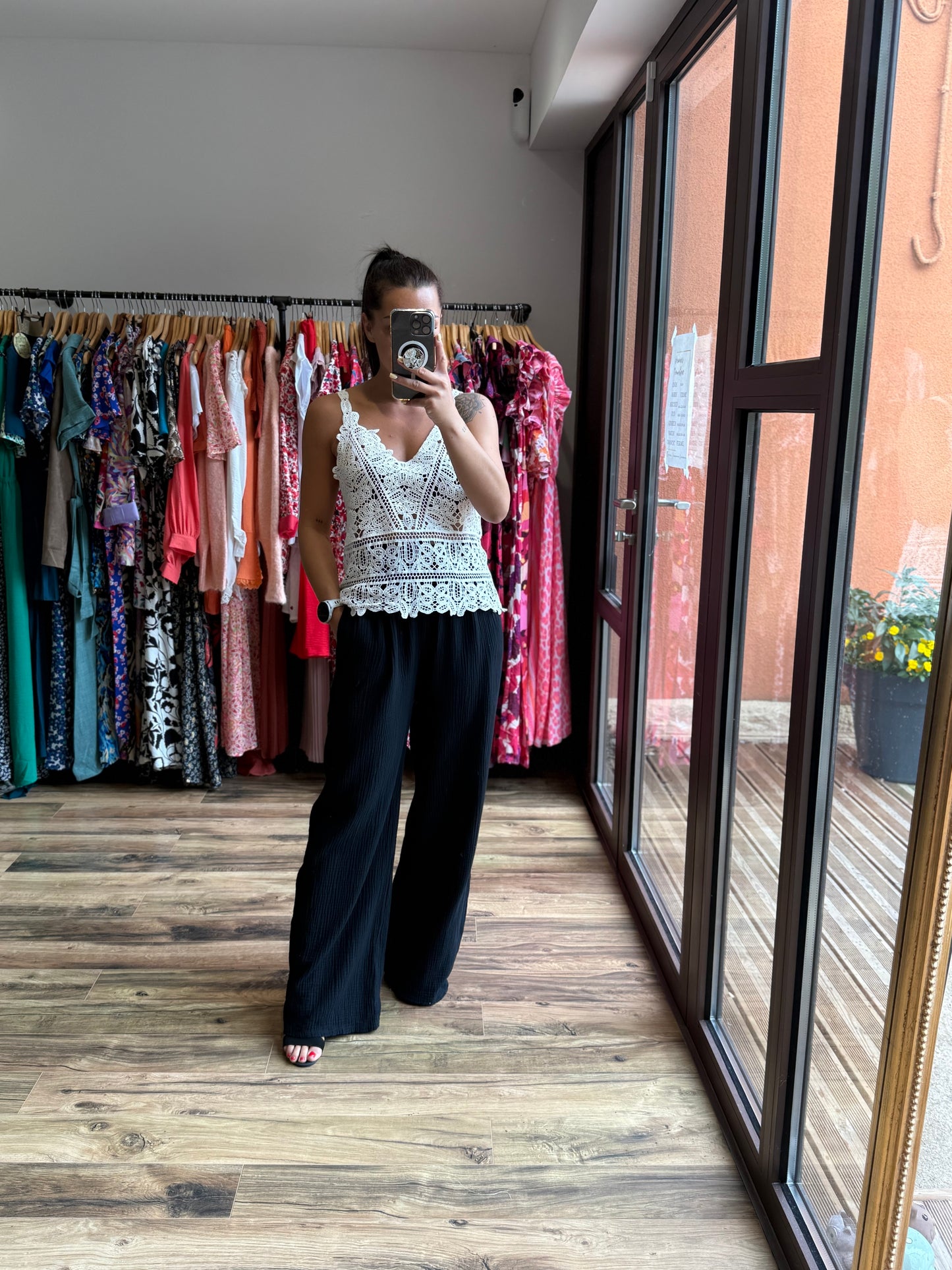 Top crochet blanc