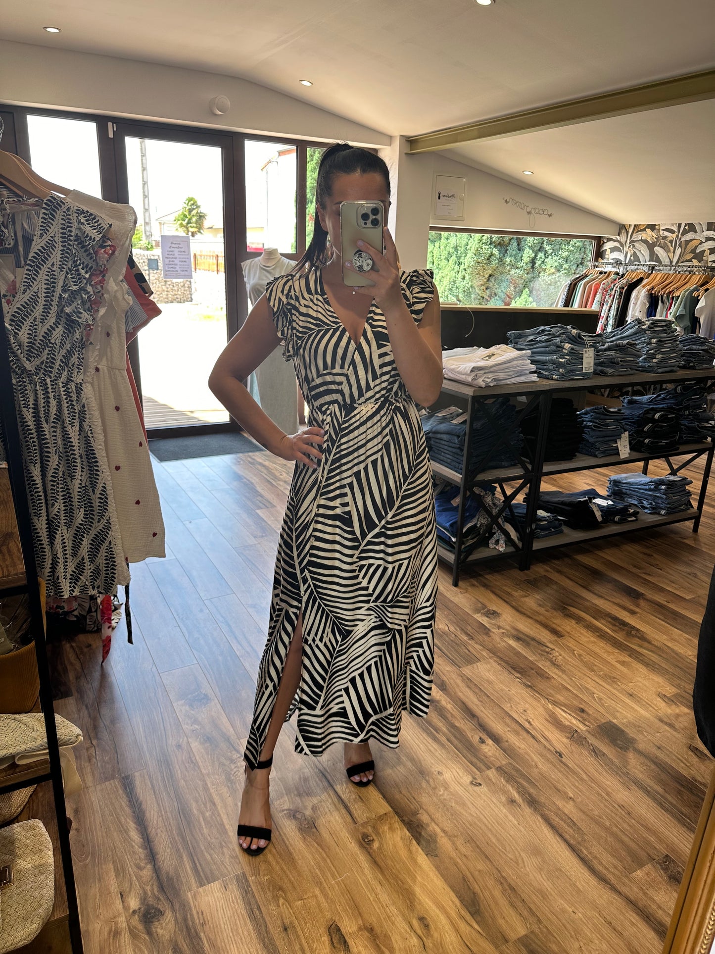Robe Kimy