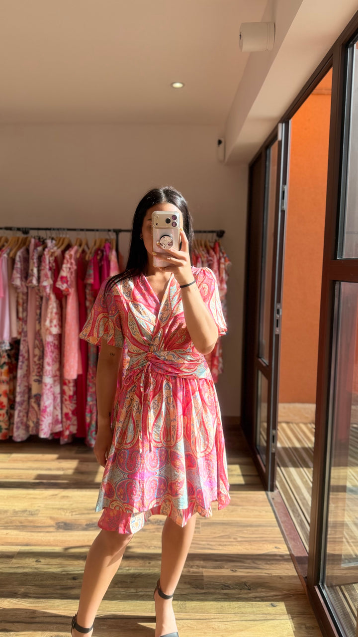 Robe courte Calinda