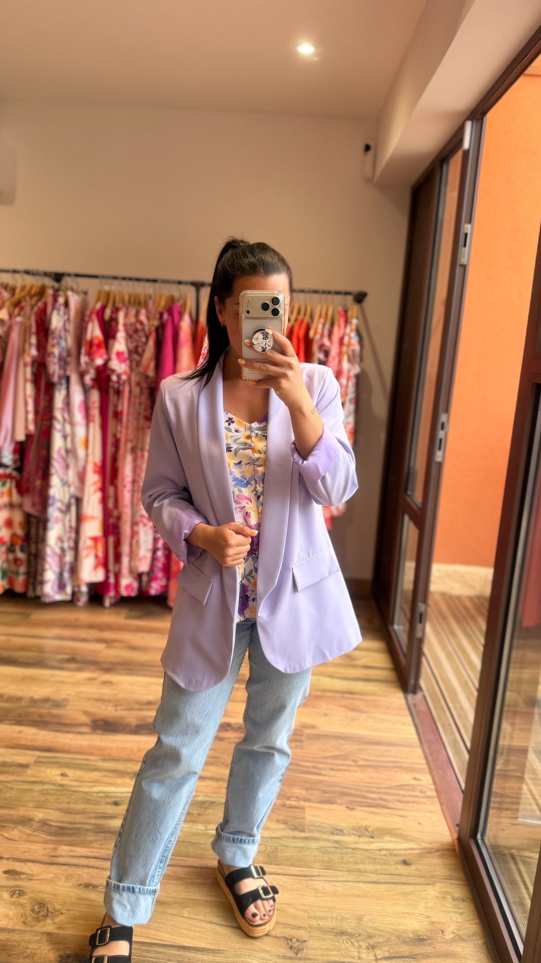Top Hugo lilas