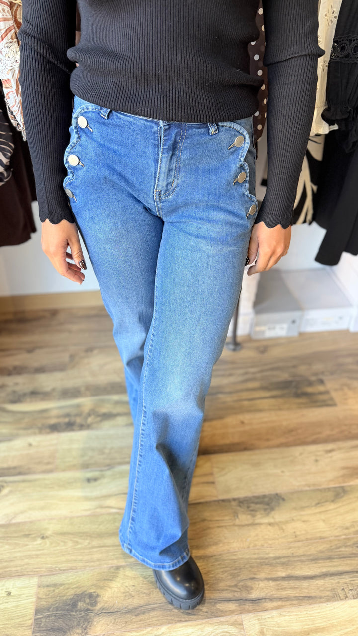 Jean Enzo Bleu