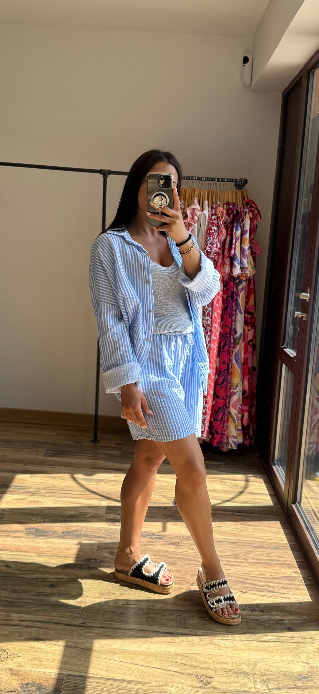 Top Afida bleu