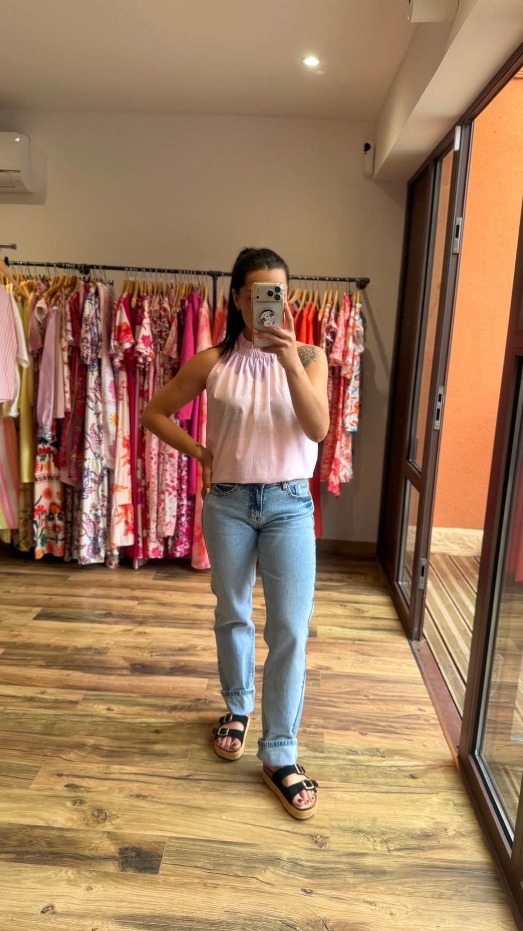 Top Emy rose