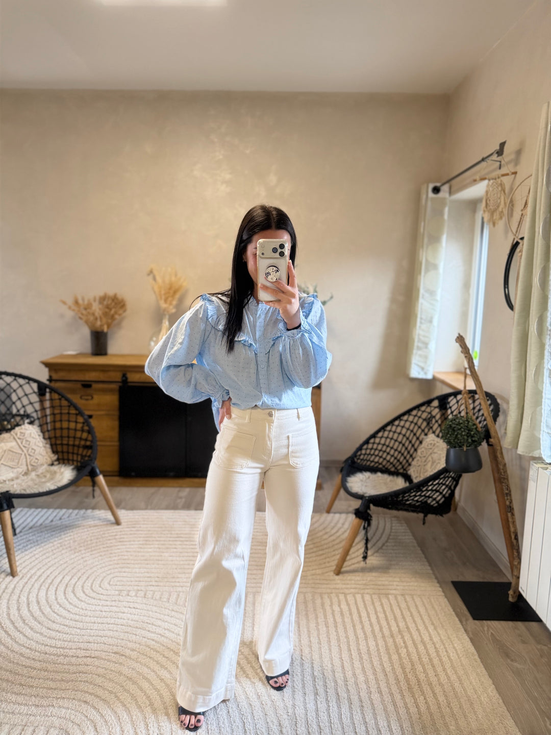 Chemise Linette blouse bleu ciel femme élégante