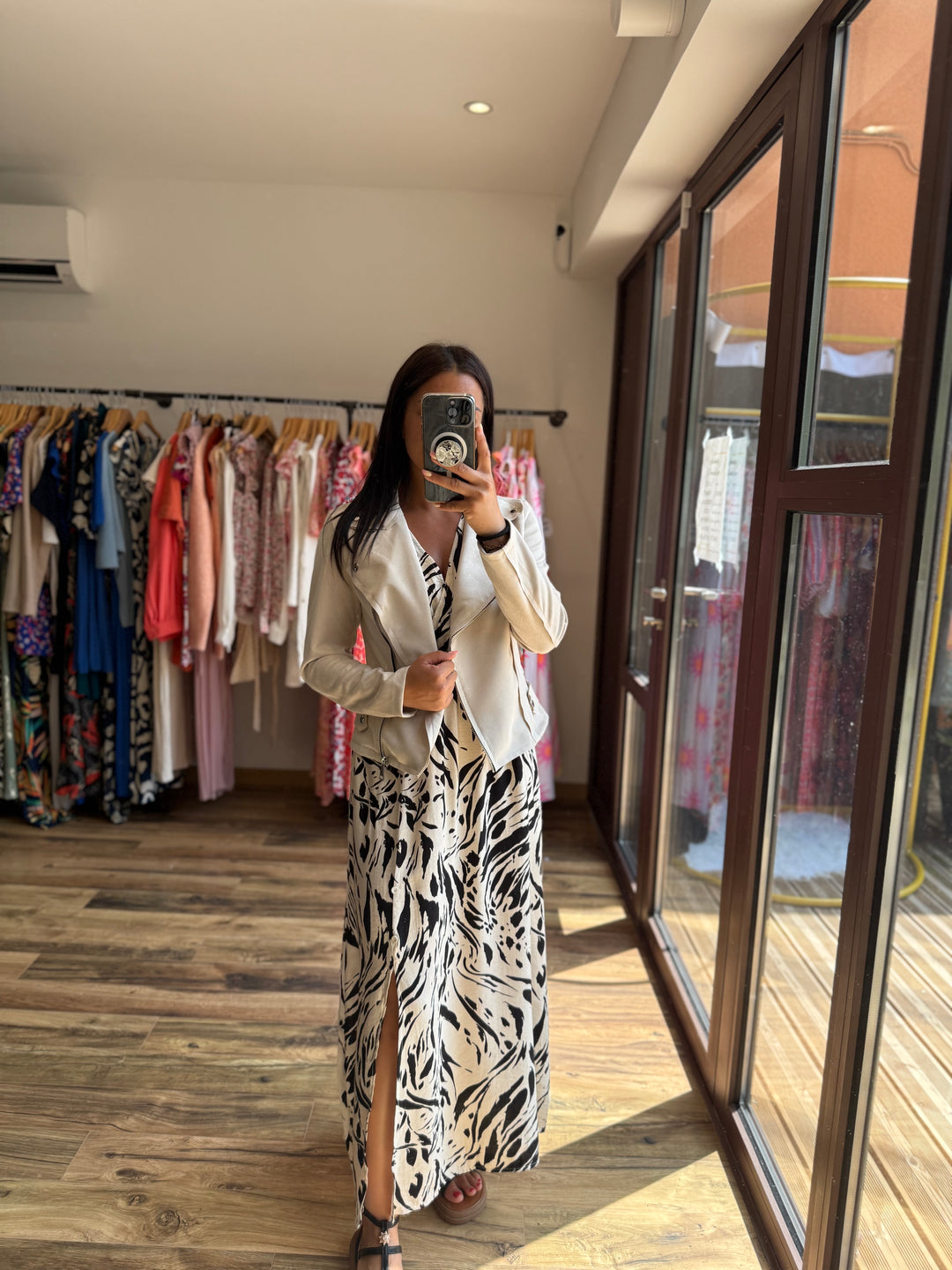 Robe Lyonel