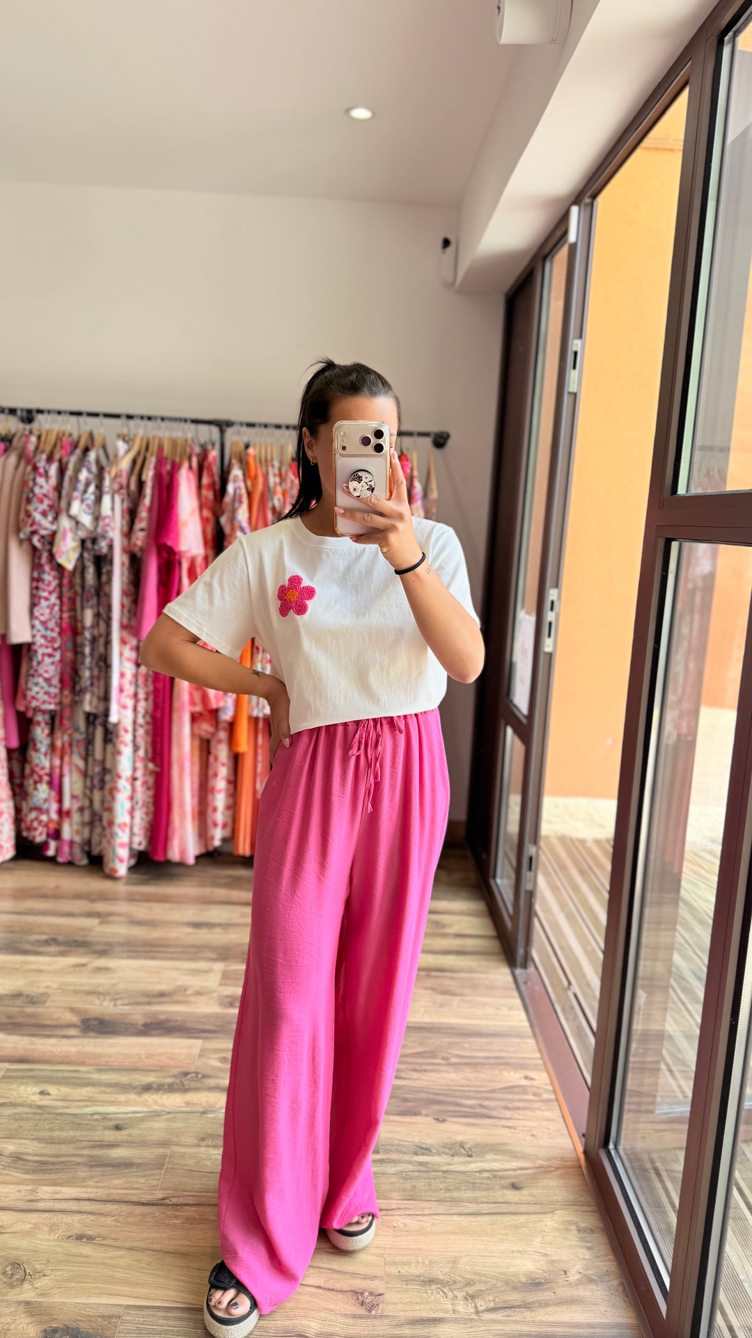 Teeshirt fleur blanc fushia