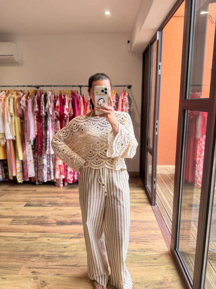 Top crochet beige