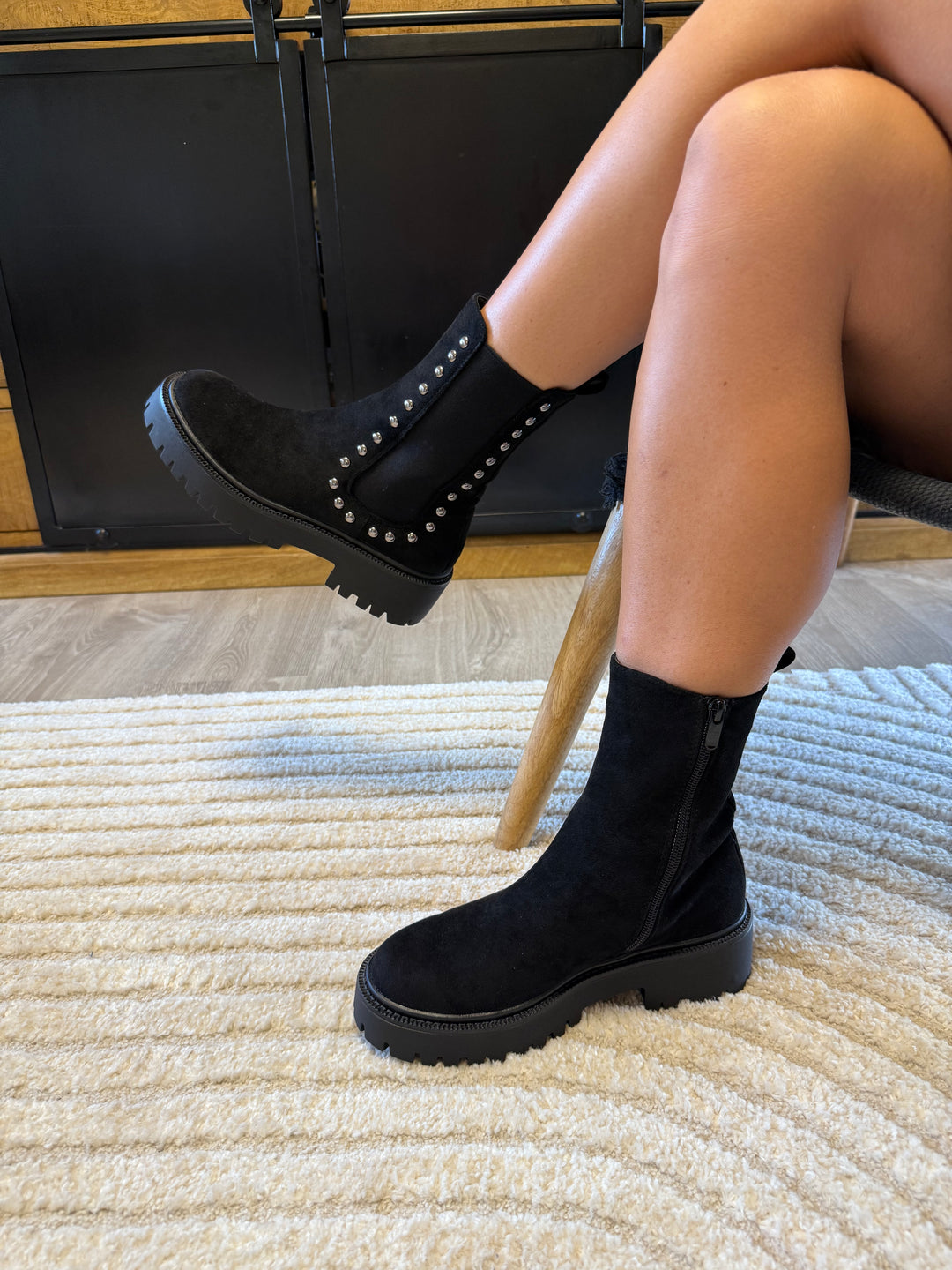 Bottines noir clou