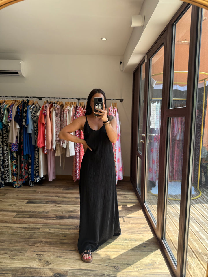 Robe Loumi dos nu