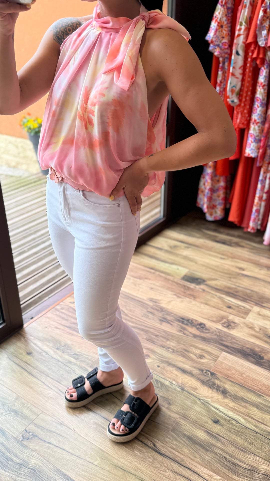 Top Zalia rose