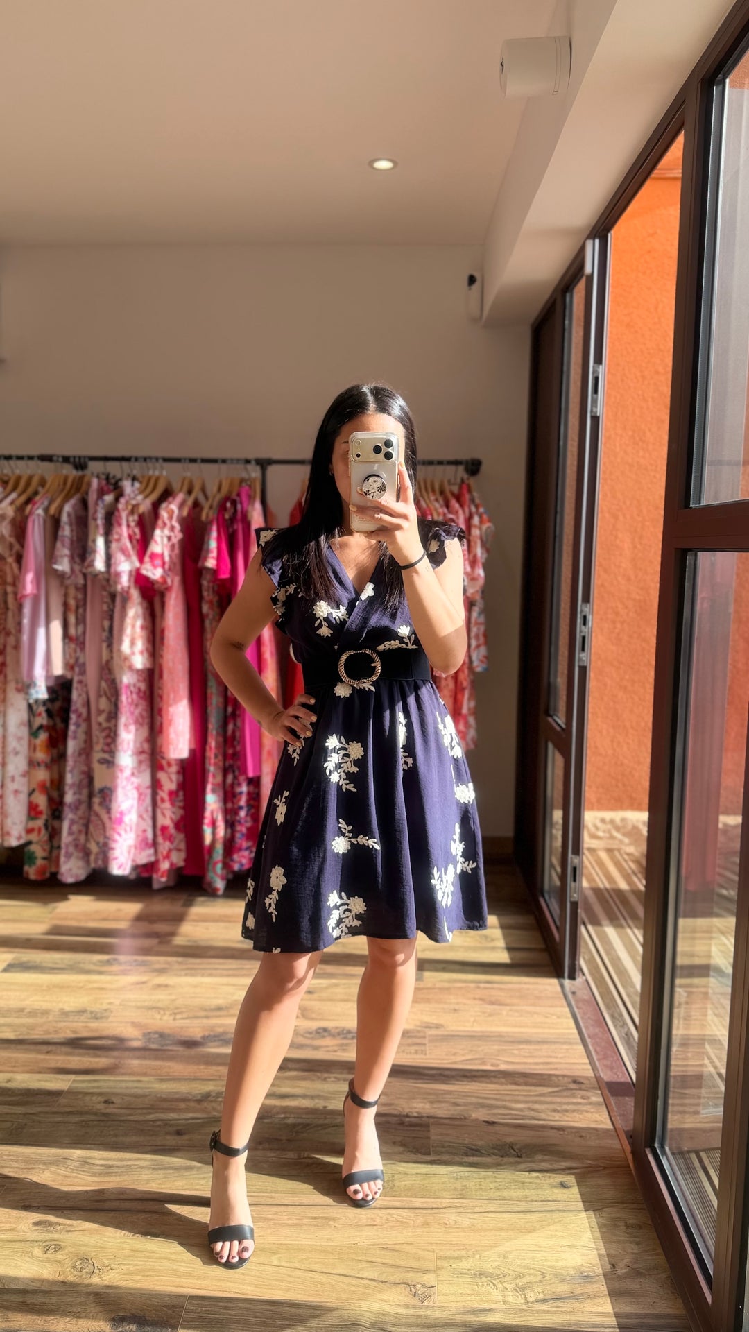 Robe Finda CURVY (PRÉCOMMANDE EXPÉDITION 3/06)