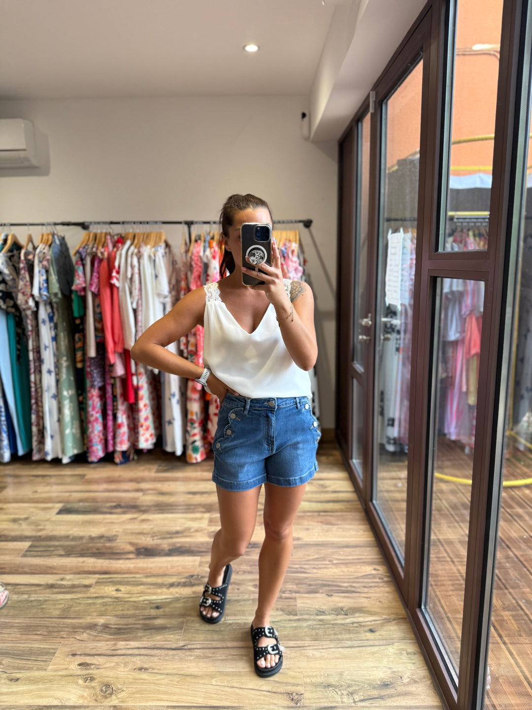 Short Valine