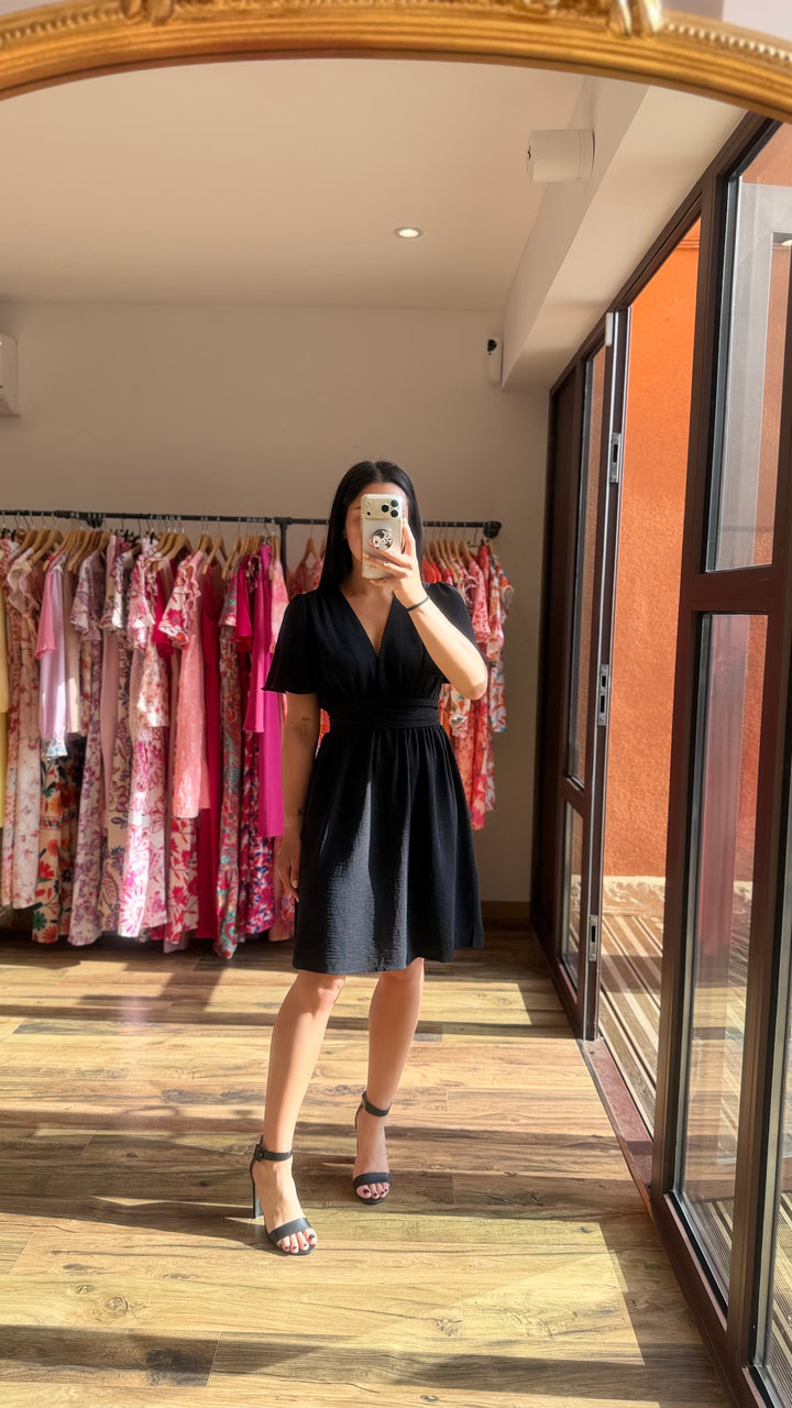 Robe courte Anail noir CURVY (PRÉCOMMANDE EXPÉDITION 28/05)
