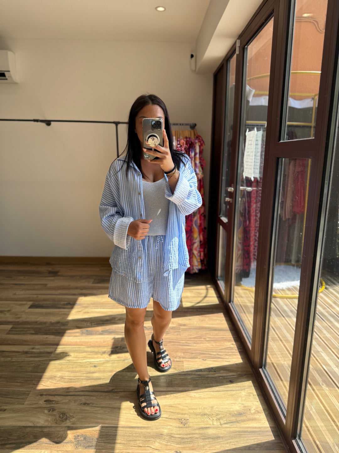 Top Afida bleu