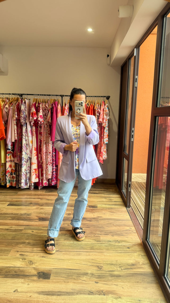Top Hugo lilas
