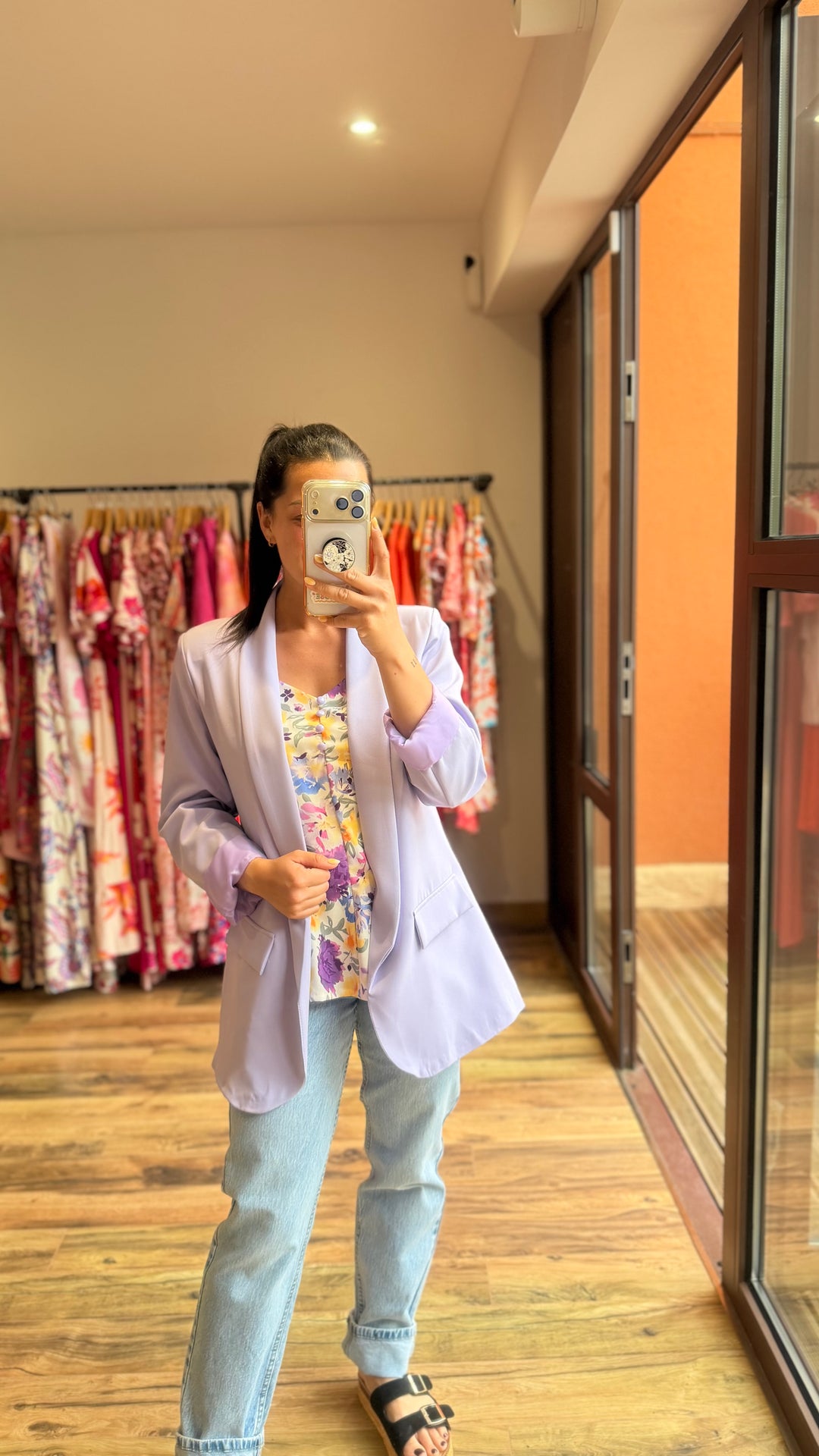 Top Hugo lilas