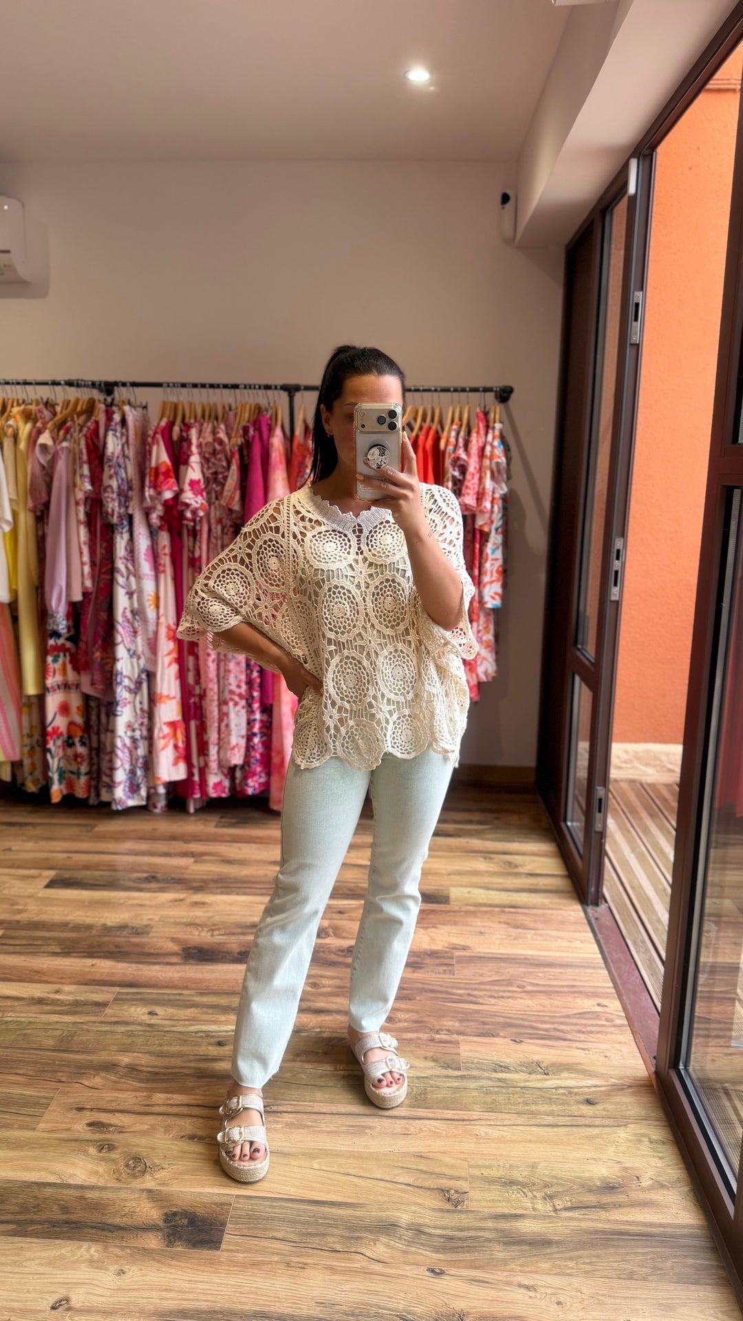 Top crochet beige