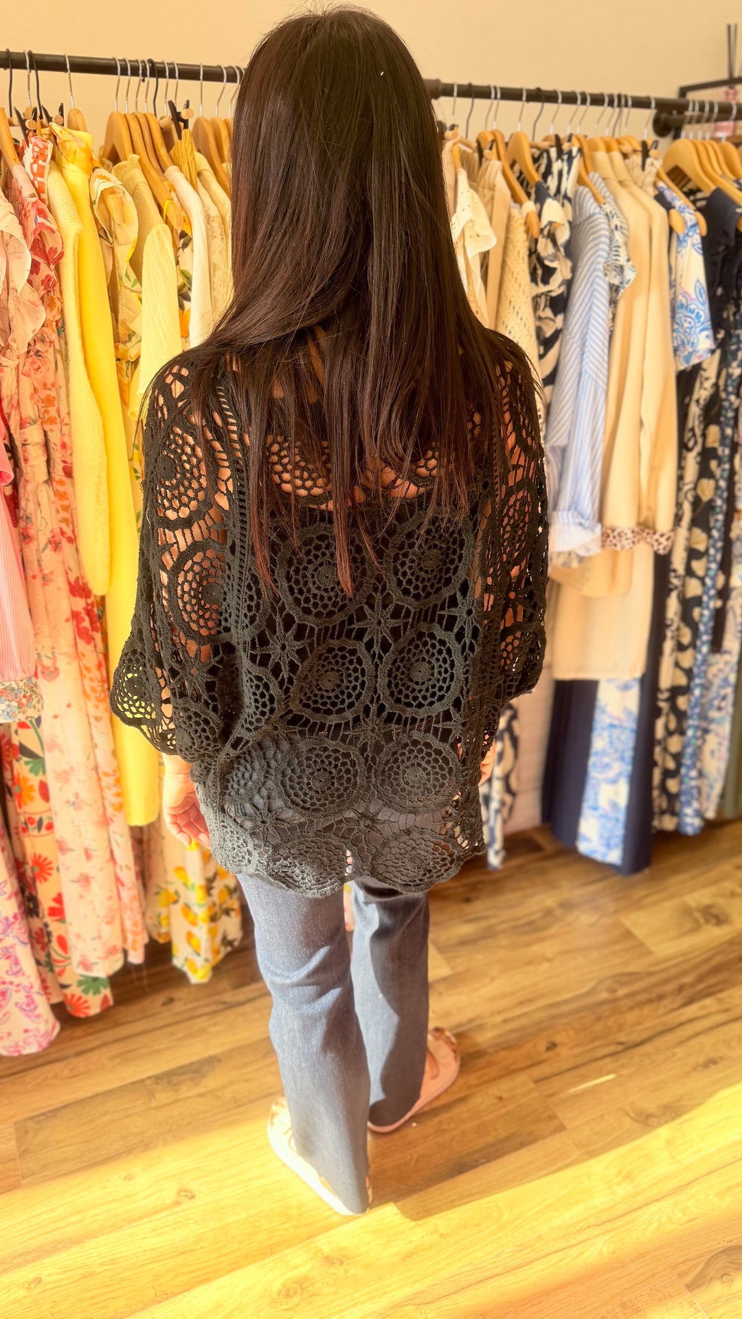 Top crochet noir