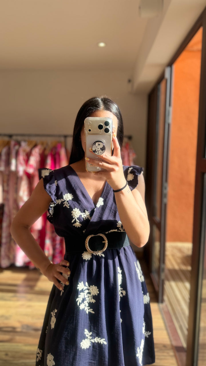 Robe Finda CURVY (PRÉCOMMANDE EXPÉDITION 3/06)
