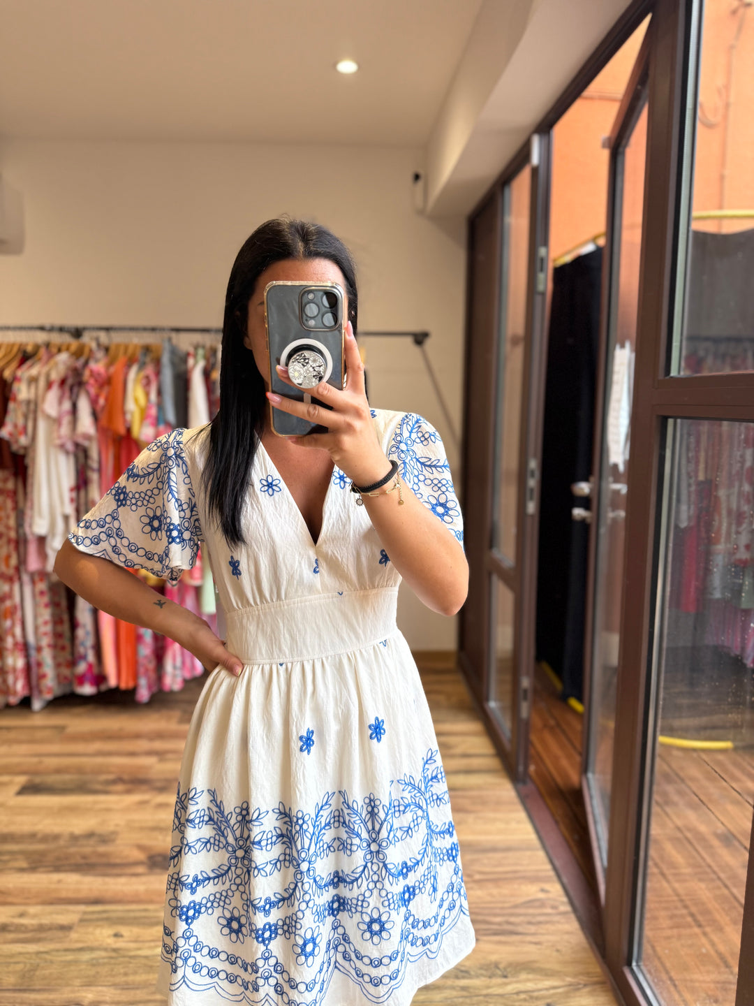 Robe Givor
