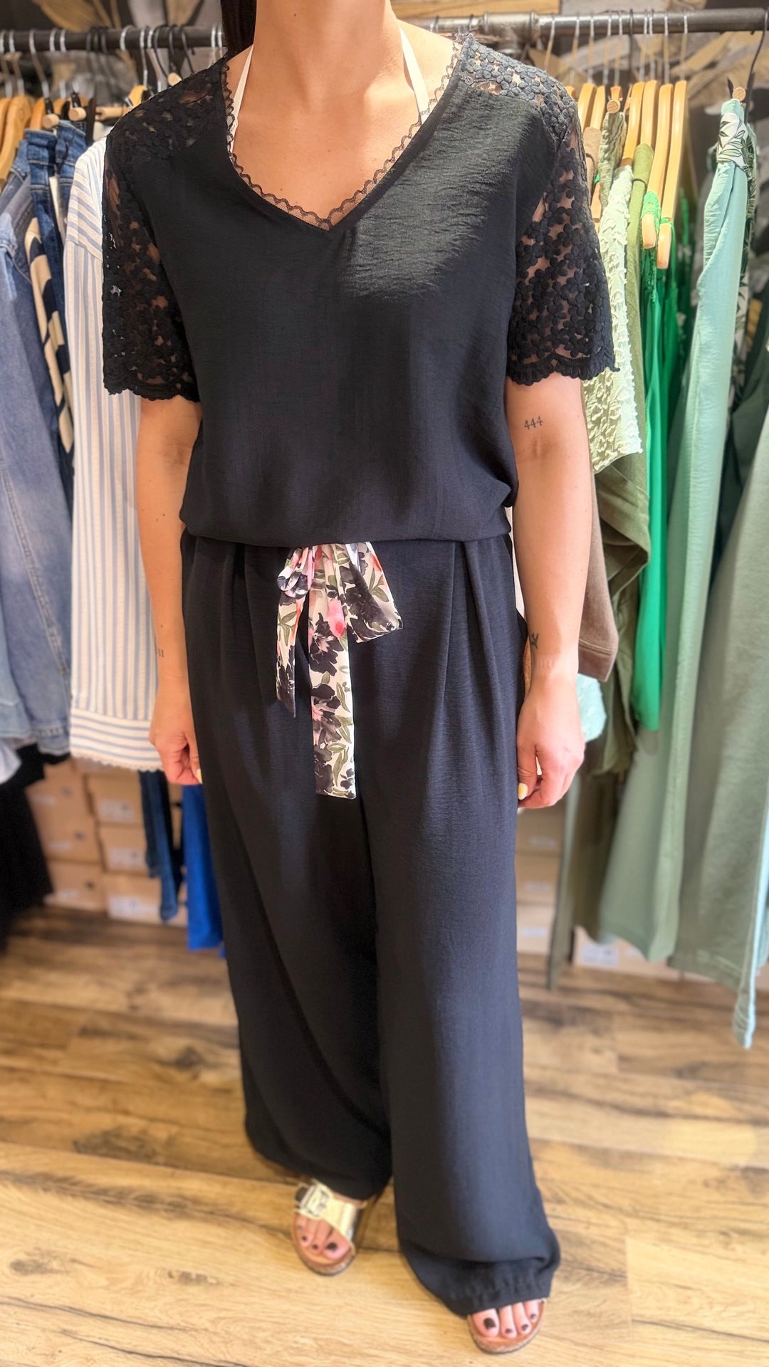 Blouse Miya noir CURVY
