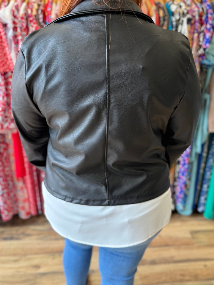 Veste simili Curvy